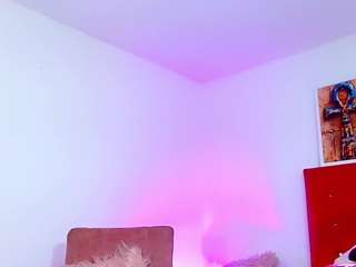 le modèle fernanda-ashanty est en webcam porno dans un show sur le site camsoda, il possède les tags suivants: anal toys,average,black hair,dirty talk,no drinking,orgasm,roleplay,spank,tease,hd