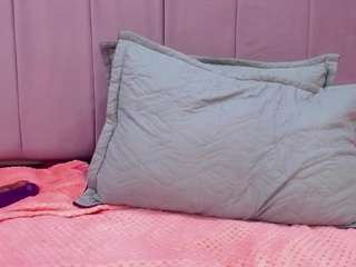 isiisreak from camsoda