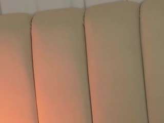 julietriver live webcam show
