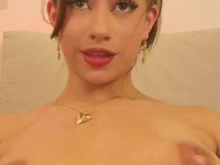 JulietRiver live cam preview