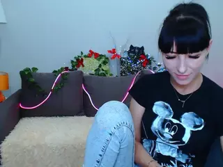 Marienna-Blue's Live Sex Cam Show