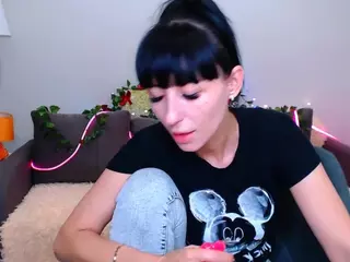 Marienna-Blue's Live Sex Cam Show