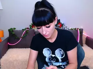 Marienna-Blue's Live Sex Cam Show