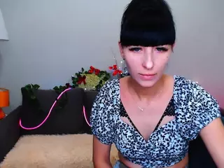 Marienna-Blue's Live Sex Cam Show