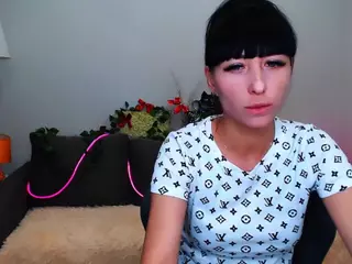 Marienna-Blue's Live Sex Cam Show