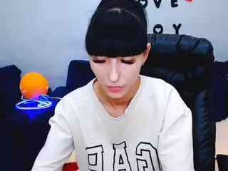 Marienna-Blue's Live Sex Cam Show
