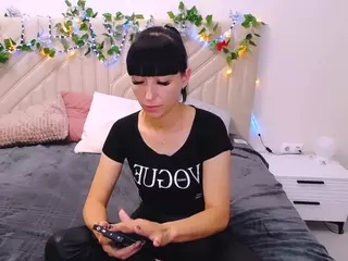 Marienna-Blue's Live Sex Cam Show
