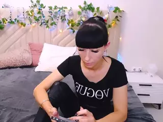 Marienna-Blue's Live Sex Cam Show