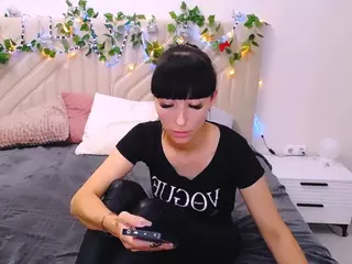 Marienna-Blue's Live Sex Cam Show