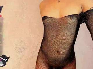 cute-enderlyn21 webcam model