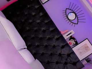 cute-enderlyn21 webcam