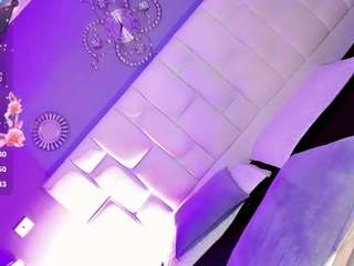 cute-enderlyn21 webcam