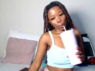 EbonyPetite69ZA