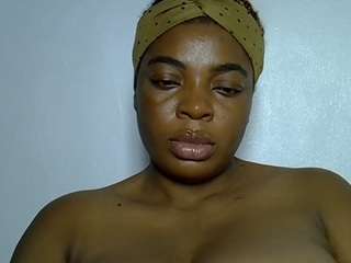 Lady Noire live webcam show