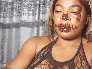 Lady Noire live cam preview