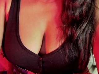 bitchdivya webcam