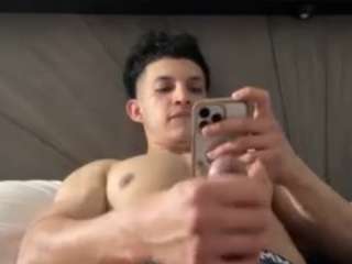 dprosacco38, male webcam model,  years old, on live webcam