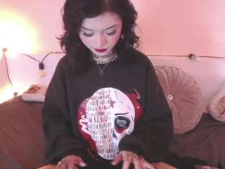 isabella-dark from camsoda
