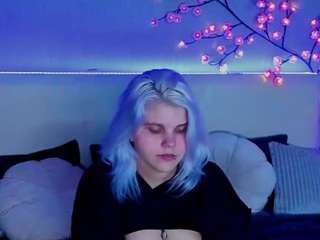 joannlowe Live Webcam on CamSoda