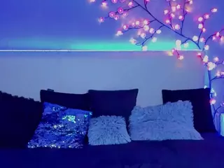 JoannLowe's Live Sex Cam Show