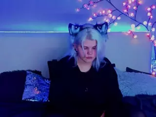 JoannLowe's Live Sex Cam Show