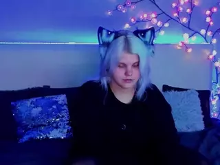 JoannLowe's Live Sex Cam Show