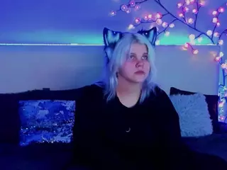 JoannLowe's Live Sex Cam Show