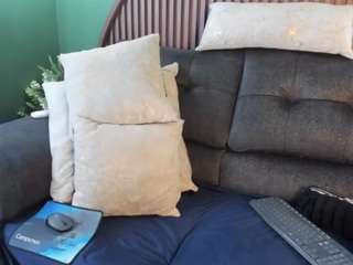 shannel-queen — LIVE on Camsoda