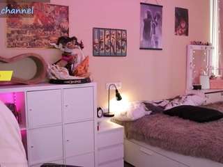 yourcutewaifu Live Webcam on CamSoda
