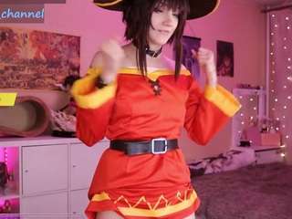 yourcutewaifu Live Webcam on CamSoda