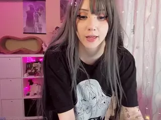 yourcutewaifu's Live Sex Cam Show