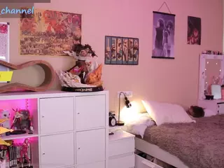 yourcutewaifu's Live Sex Cam Show