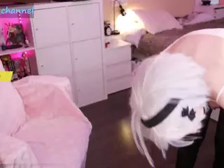 yourcutewaifu's Live Sex Cam Show
