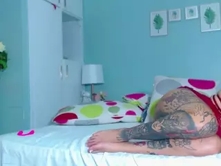 AlexandraBlake's Live Sex Cam Show