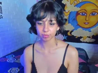 Arianaharakitty777's Live Sex Cam Show