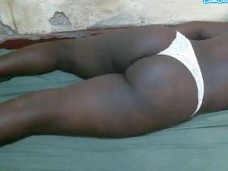 hot-talia webcam model