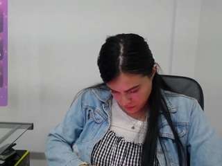 ari-cohaachela camsoda Cams Live Free 