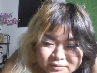 asianmouthbarbie