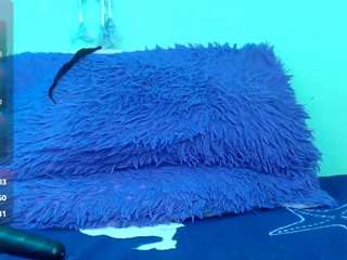 dulce276maria's CamSoda show and profile