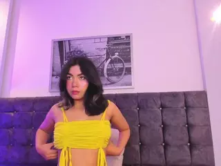 ESRRA-YILDIZ's Live Sex Cam Show