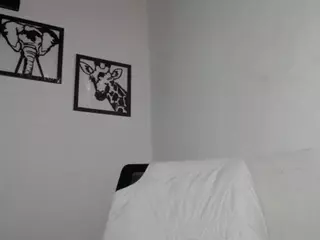 MerlyDG's Live Sex Cam Show
