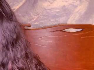  seleneeevanss chat room