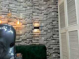 stud-foxx