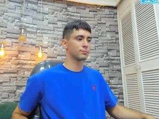 stud-foxx webcam model