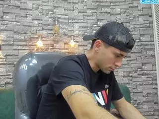 stud-foxx's Live Sex Cam Show