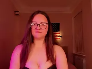 MiraSevan's Live Sex Cam Show