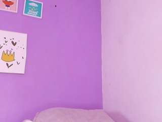valery-ss Live Webcam on CamSoda