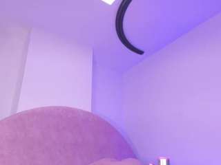 valery-ss's CamSoda show and profile