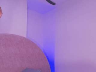 valery-ss's CamSoda show and profile