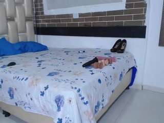 wendy-sweett Live Webcam on CamSoda
